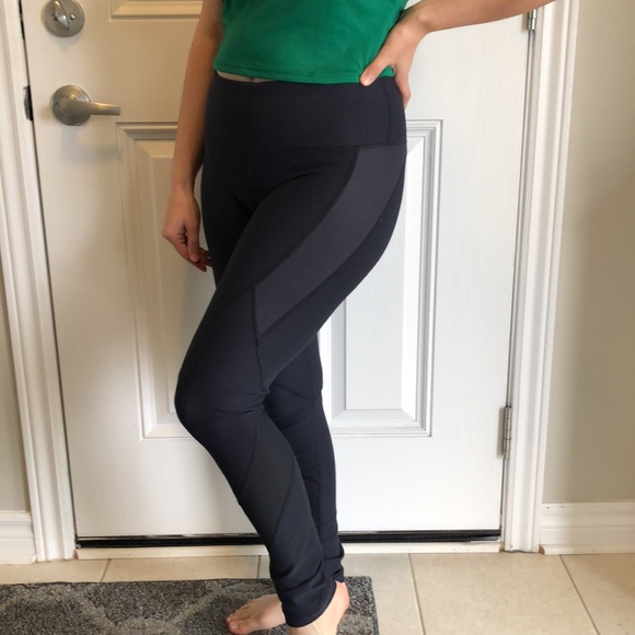 90 Degree Dark Leggings - Picture 1 of 9